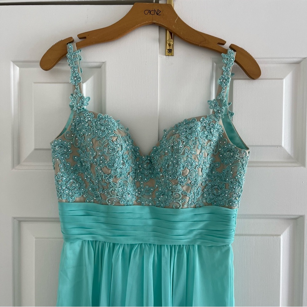Cache Prom Dress - Picture 2 of 7